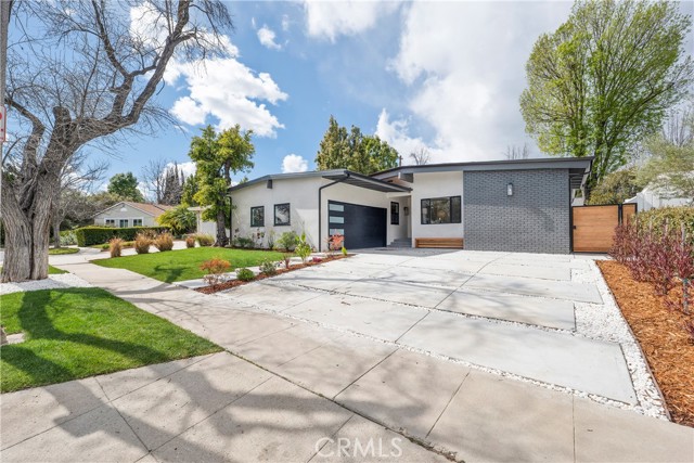 MLS# SR23033881
