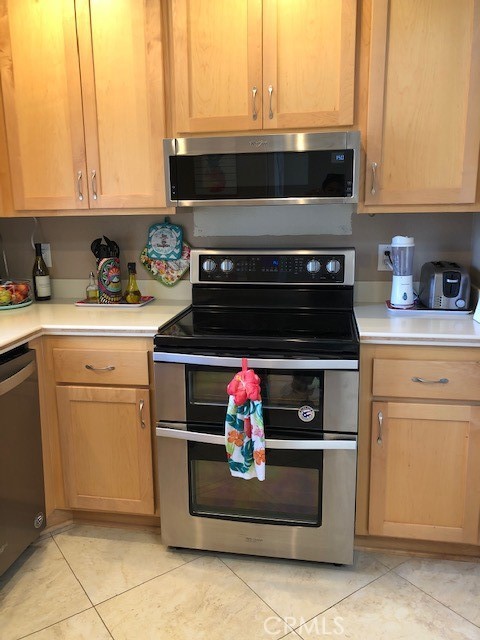 Image 5 for 29152   Isleta CT
