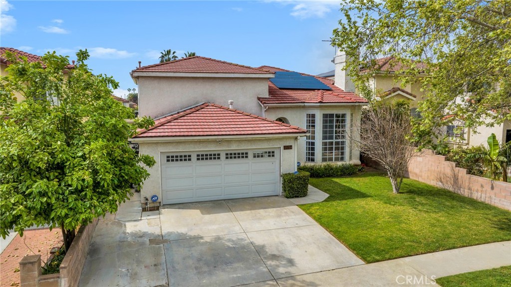 15716 Gledhill Street, North Hills, CA 91343