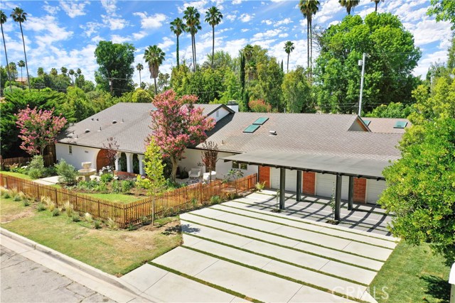 Photo of 19835 Santa Rita Street, Woodland Hills, CA 91364