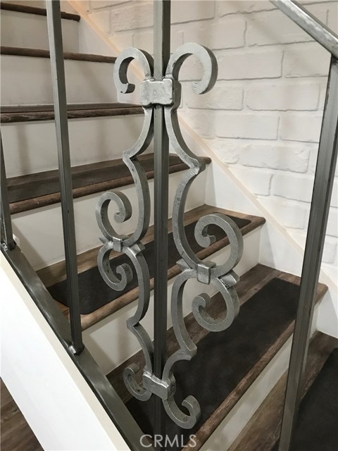 Stair rail design
