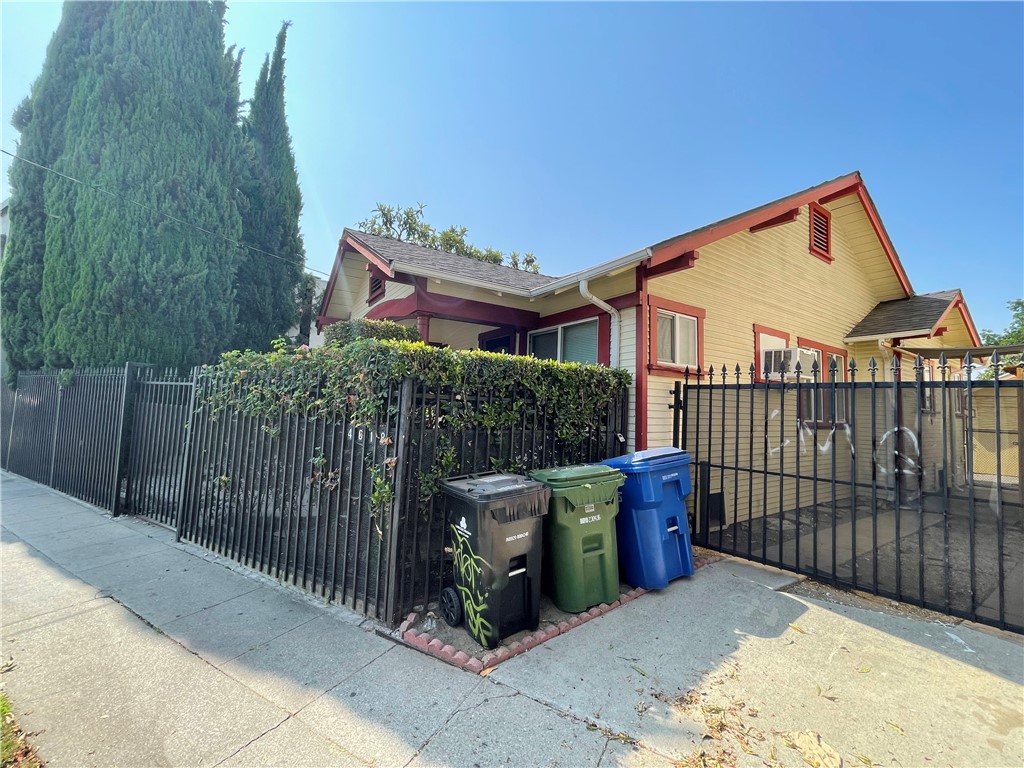 Image 3 for 4018 Fountain Ave, Los Angeles, CA 90029