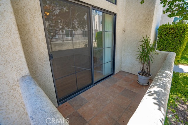 Image 2 for 14325 Foothill Blvd #13, Sylmar, CA 91342