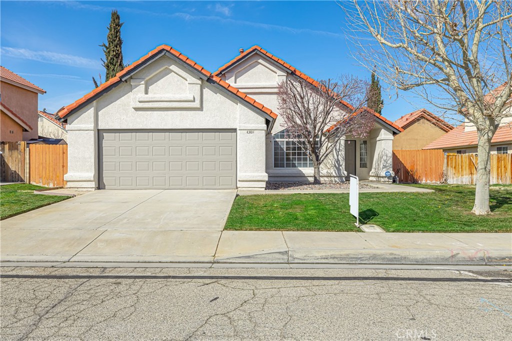 43811 Amy Court, Lancaster, CA 93535