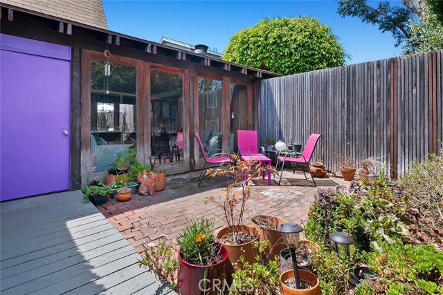 640 33rd Street, Manhattan Beach, California 90266, 4 Bedrooms Bedrooms, ,3 BathroomsBathrooms,Residential,Sold,33rd,SR22170320