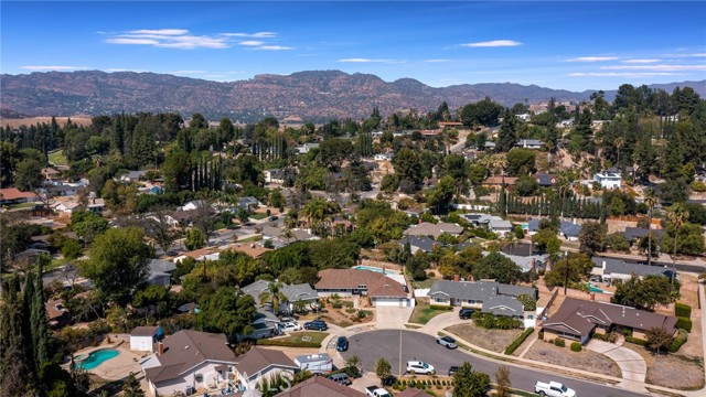 22345 Mandell Street photo 4