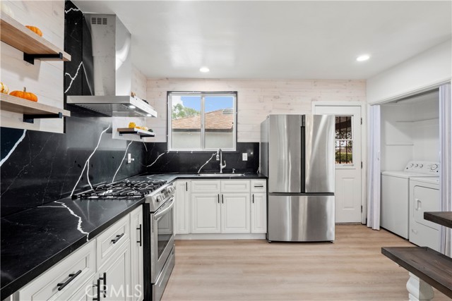 14086 Herron Street photo 7