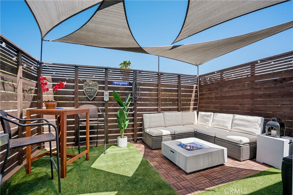 12930 Valleyheart Drive 8, Studio City, CA 91604