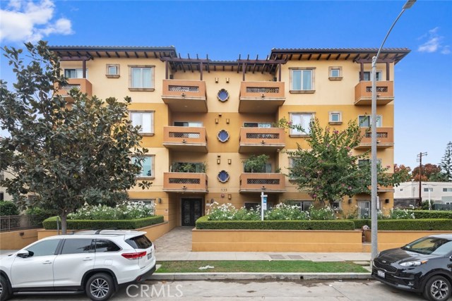 1135 S Shenandoah St #402, Los Angeles, CA 90035