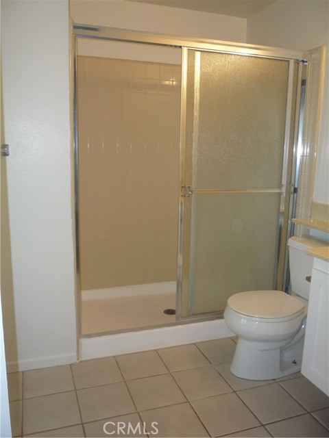 Main ensuite bathroom