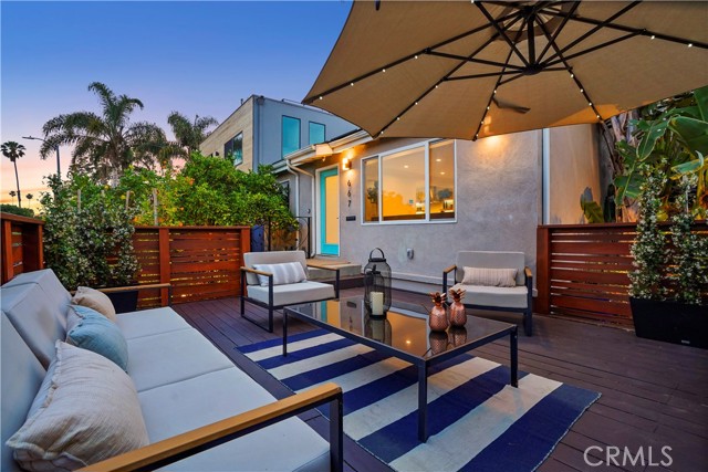 667 Vernon Avenue Venice, California Everything has been remodeled with the finest care and highest quality craftsmanship in this amazing Venice beauty. Caesarstone counters, porcelain tile, premium flooring, Viking appliances. Two full en-suite master bedrooms each with large walk in closets and finely renovated bathrooms, plus a 3rd bedroom/office and hallway powder room/bathroom. Energy efficient home with tankless water heater, eco-friendly e-control systems, and FULLY PAID solar electric system. Smart systems throughout including state of the art security/camera system. Gorgeous landscaping surrounding. Fruit trees. Tranquil backyard. Front deck/patio is a perfect place to relax and watch the world go by. Corner street to street lot with direct access to garage from side street and access from behind street. This home is CLOSE to everything - boutique and traditional shops, cafes, restaurants, entertainment and world renowned beaches. This home will leave you breathless. Come see it today and fall in love.