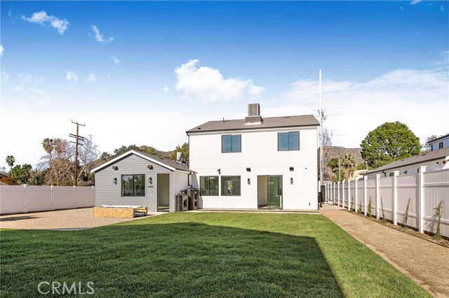 13467 Bradley Avenue photo 4
