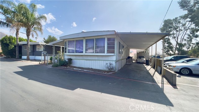 12401 Filmore Street, 704 photo 2
