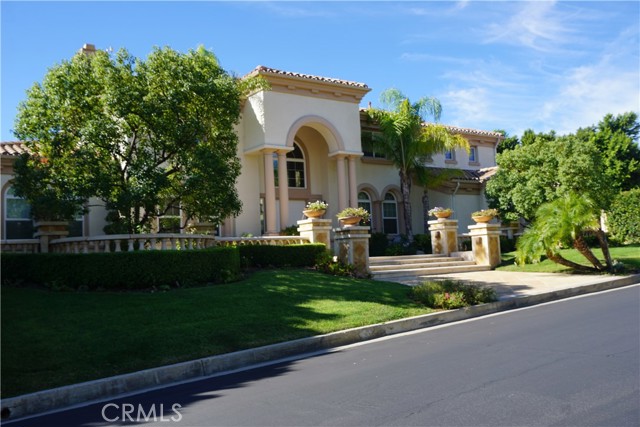 22362 La Quilla Drive photo 2
