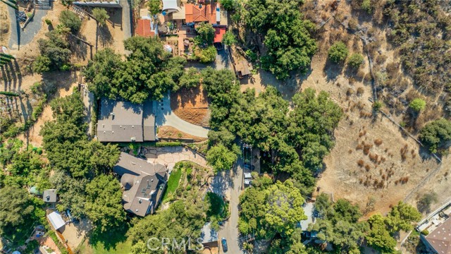 964 Riess Road photo 6