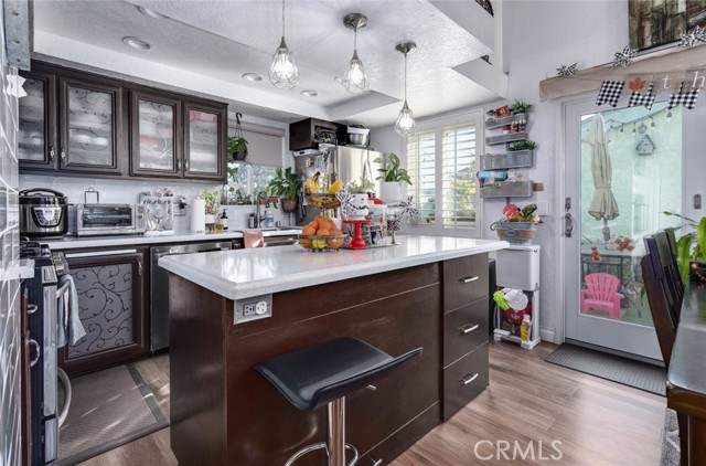 1820 Grant Avenue, Redondo Beach, California 90278, 3 Bedrooms Bedrooms, ,2 BathroomsBathrooms,Residential,Sold,Grant,SR21263835