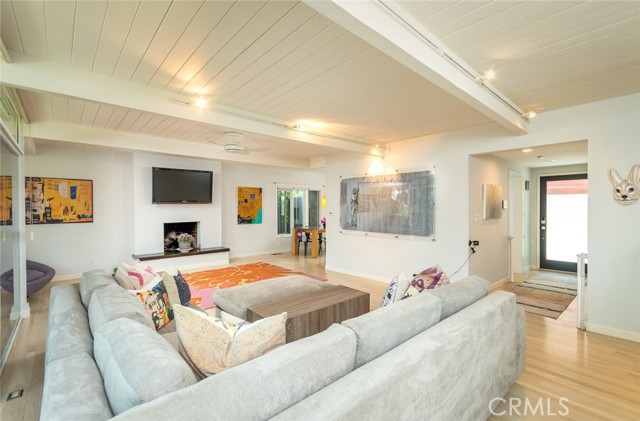 E0d25ec7 Ca31 48f8 B06f 5ff87aea9598