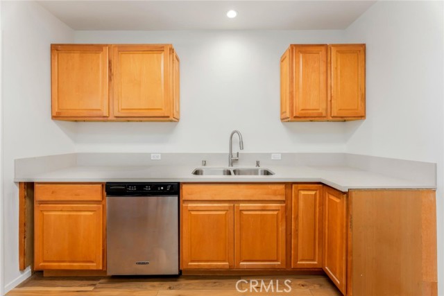 20656 Covello Street photo 7