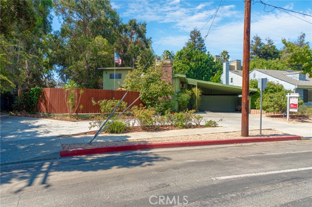 Image 3 for 1495 Roxbury Dr, Los Angeles, CA 90035