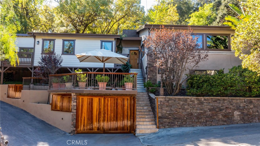 21832 Canon Drive, Topanga, CA 90290
