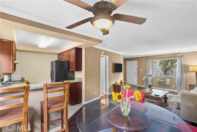 1620 North San Fernando Boulevard, 43 photo 2