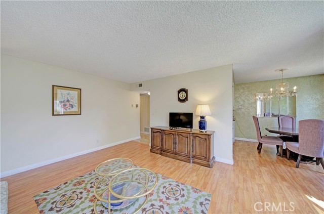 11813 Runnymede Street, 18 photo 7