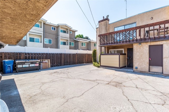 5910 Murietta Avenue, B photo 5