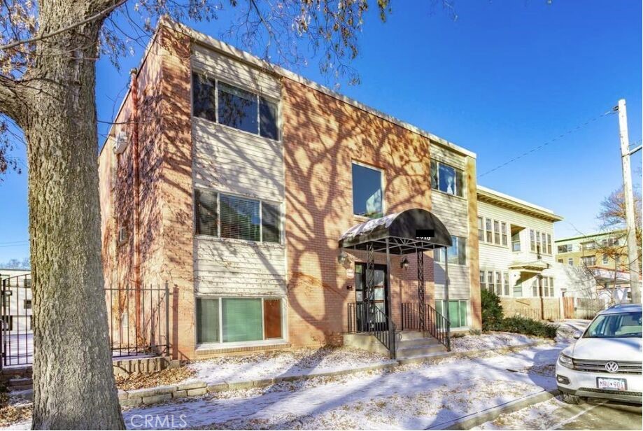 3018 Aldrich 12, Outside Area (Outside Ca), MN 55408