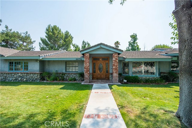 Photo of 26752 Brooken Avenue, Canyon Country, CA 91387