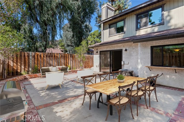 10831 Roycroft Street, 67 photo 5