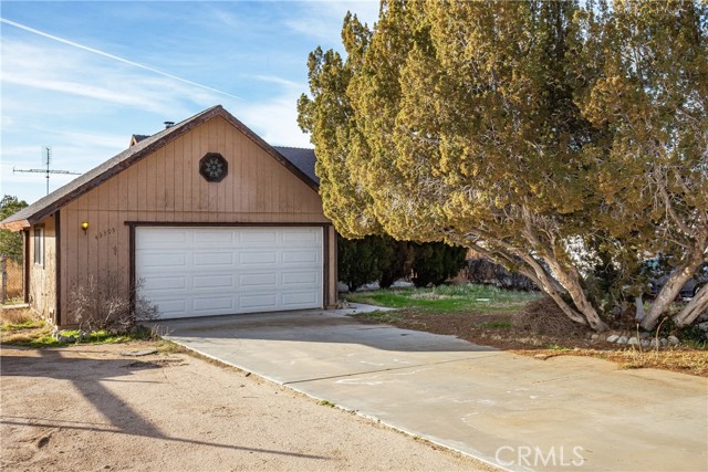 Detail Gallery Image 1 of 1 For 43303 43rd St, Lancaster,  CA 93536 - 3 Beds | 2 Baths