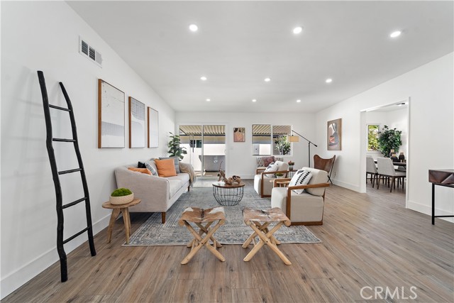 14847 Hubbard Street photo 3