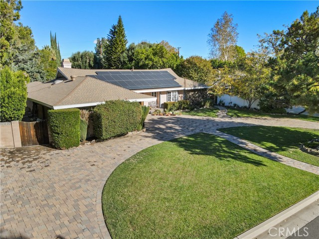 9346 Beckford Avenue photo 8