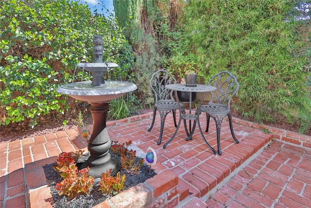 15520 Kernvale Avenue photo 4