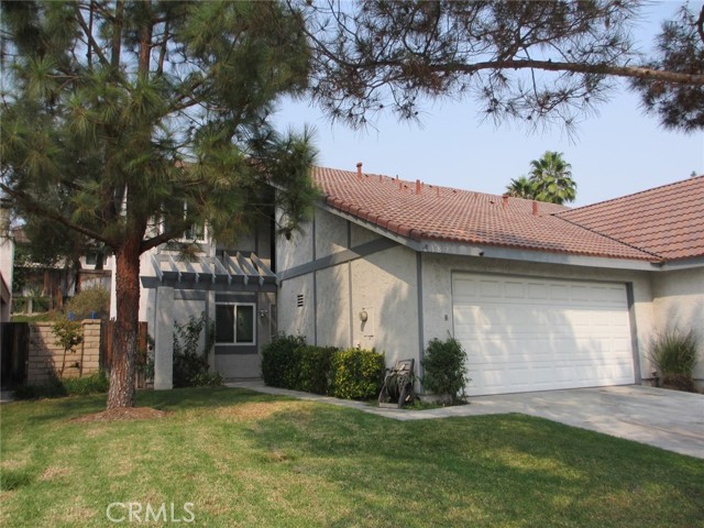 15847 Rosehaven Lane Canyon Country, California With close proximity to shopping, schools and easy freeway access, this 4 bedroom townhouse with 3 full baths is perfect for a growing or an extended family! With 1 bedroom and a full bath downstairs that could easily be used as an office or a den. The entertainer's kitchen features ample cabinet space, granite counter tops and a center island with drawers for additional storage. The rear yard is perfect for your own private retreat. The seller has had the property re-piped and as well as adding replacement windows. The HOA provides a vast array of amenities including a pool, spa, playground and tennis courts. This attractively-priced property is the perfect opportunity!