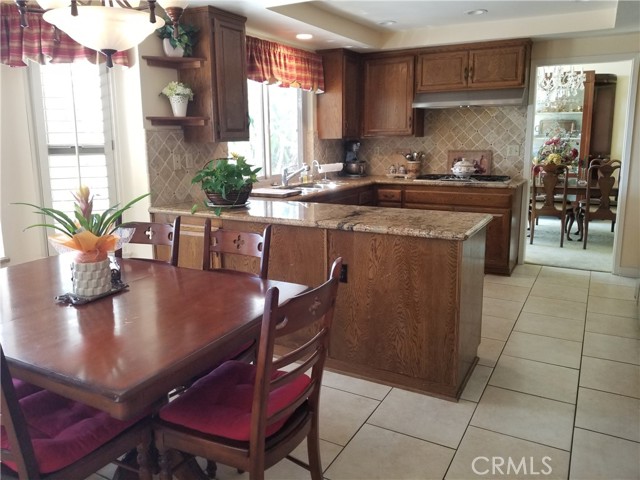 18118 Guildford Lane photo 6