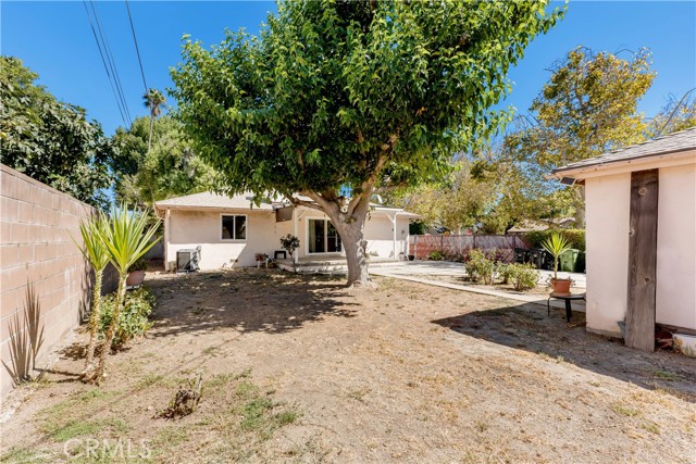 22700 Criswell Street photo 5