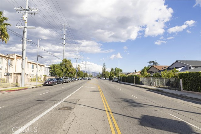 12755 Vanowen Street photo 7