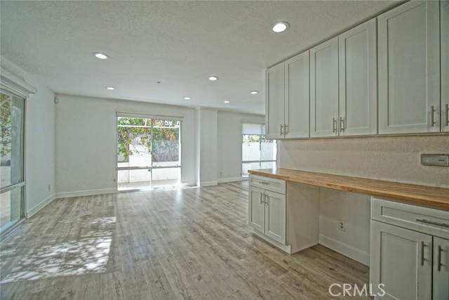 Image 3 for 650 Kelton Ave #203, Los Angeles, CA 90024