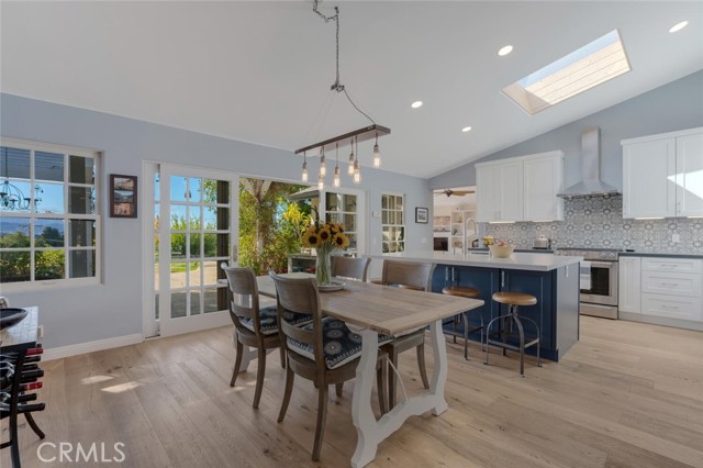 Open concept kitchen w/views