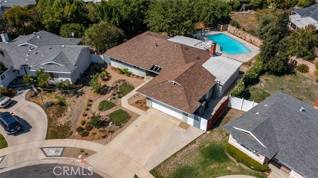 22345 Mandell Street photo 6