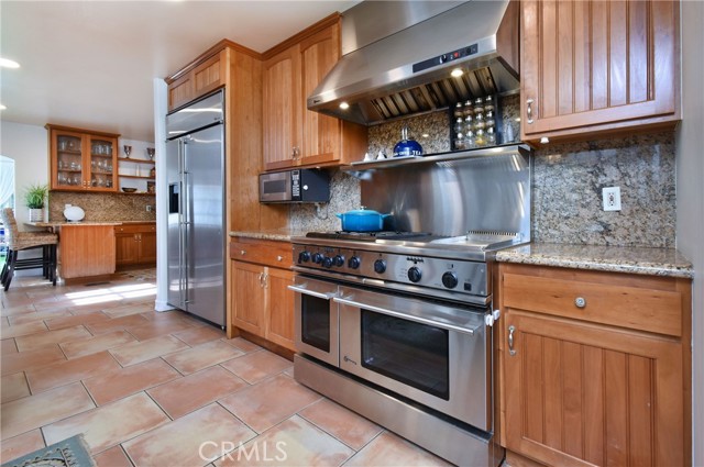 14208 Chandler Boulevard photo 5