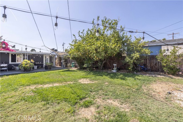 11141 Lull Street photo 7