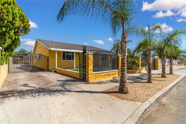 11118 De Garmo Avenue photo 2