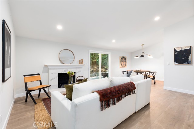 20801 Martha Street photo 2