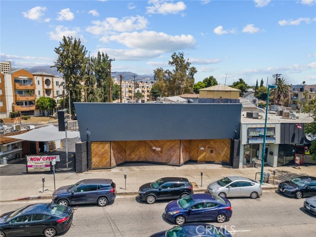 5066 Lankershim Boulevard photo 1