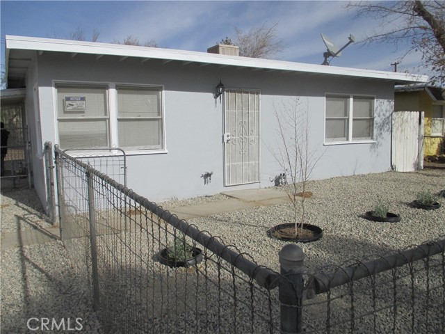 Detail Gallery Image 1 of 1 For 1555 Franklin Ave, Rosamond,  CA 93560 - 2 Beds | 1 Baths