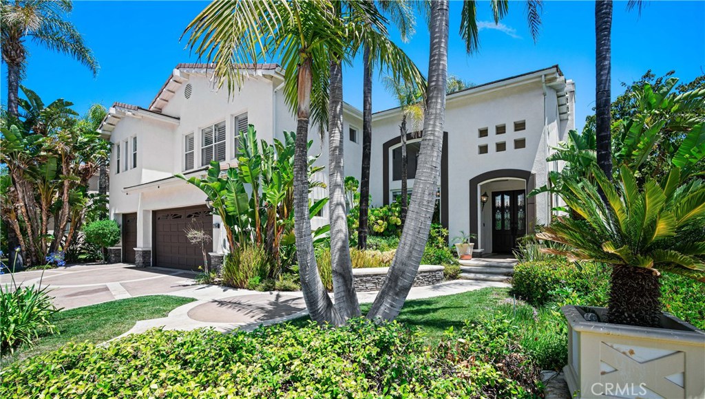 Photo of 7350 HILLSVIEW Court, West Hills, CA 91307