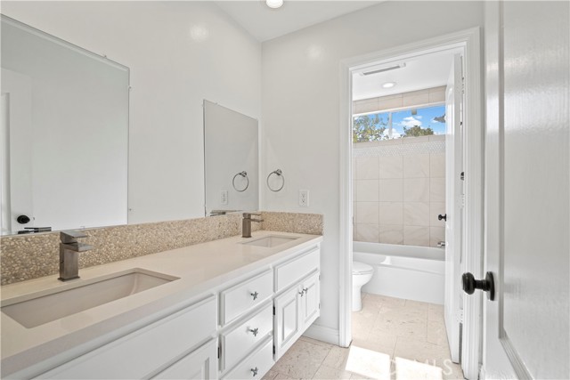Detail Gallery Image 30 of 63 For 22101 Cairnloch St, Calabasas,  CA 91302 - 4 Beds | 3 Baths