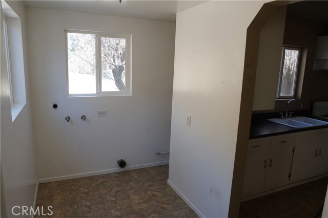 3 Bed Home for Sale in Val Verde, California